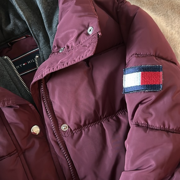 Tommy Hilfiger Puffer Jacket - Picture 2 of 8